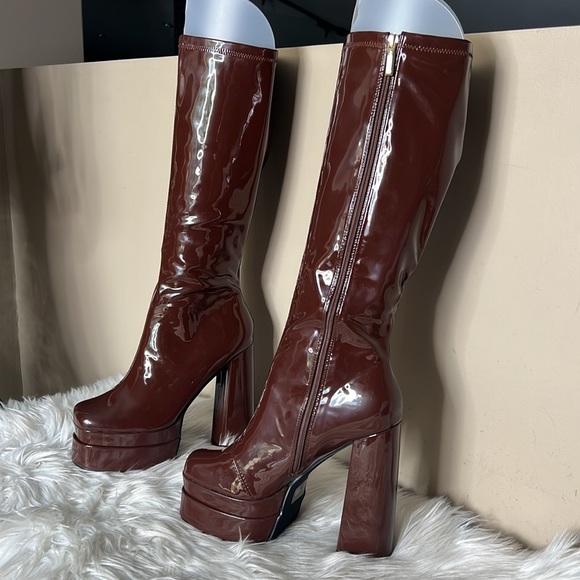 Cape Robbin Brown Platform Knee Boots - Picture 7 of 11
